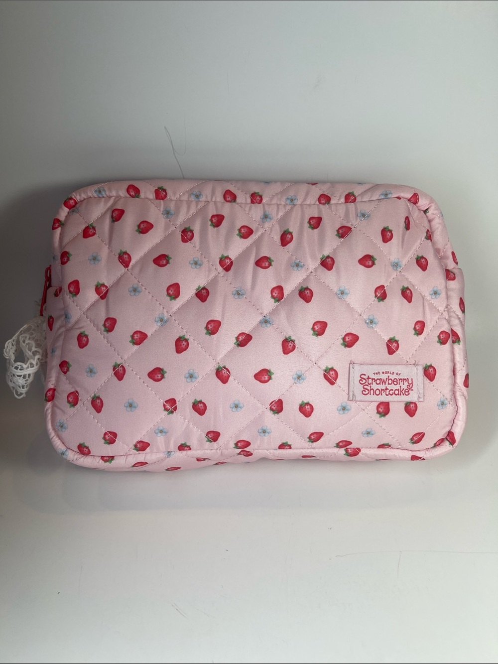 Strawberry Shortcake Pink Quilted Cosmetic Makeup Bag Pouch NWOT - Picture 4 of 11